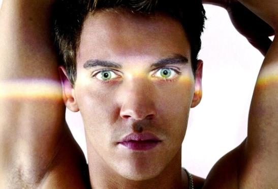 Jonathan Rhys-Meyers